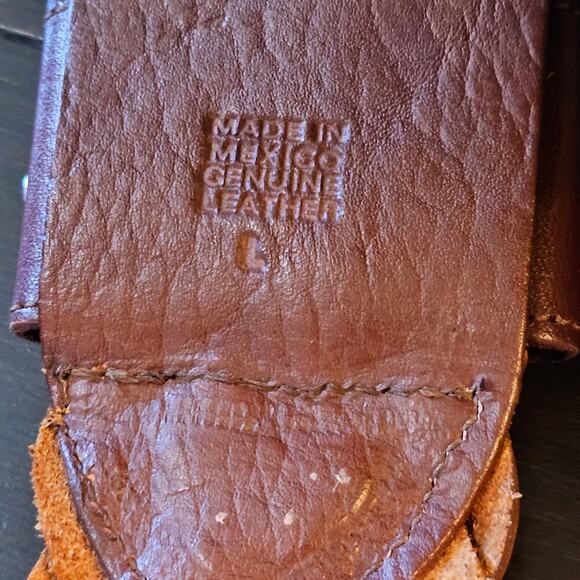 Boho Style Western Belt Made in Mexico Silver Tone Buckle Brown Leather - Picture 8 of 9